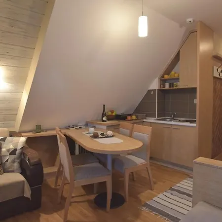 Konaci Lux * Kopaonik